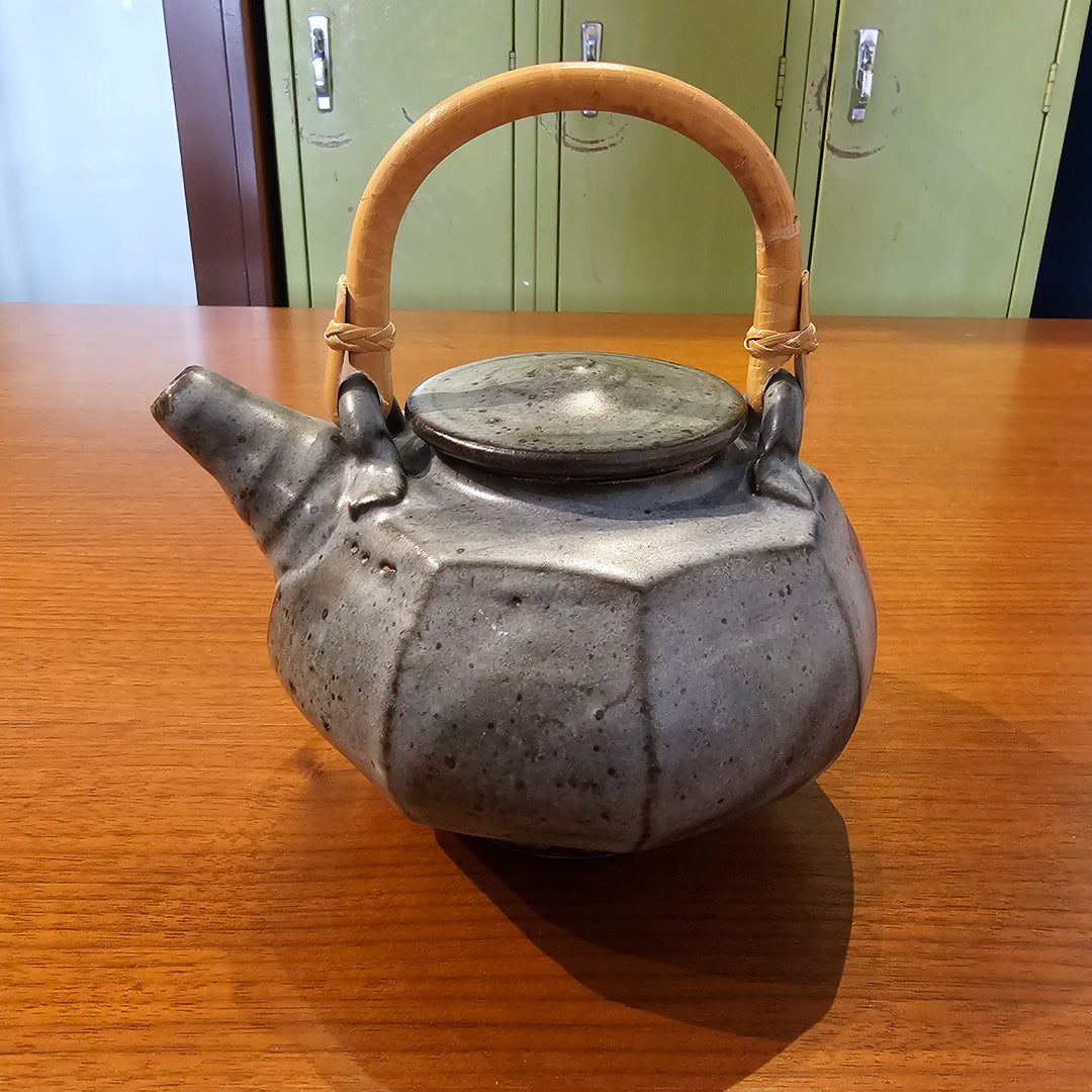 Guillermo Cuellar Pottery Teapot