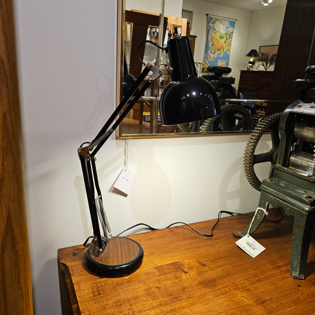 Articulating Black Desk Lamp