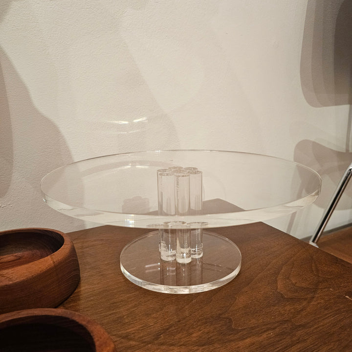 Dorothy Thorpe Lucite Cake Stand