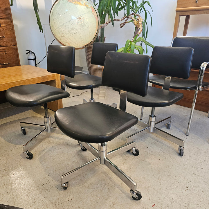 1970s Steelcase Chrome/Vinyl Swivel Desk Chair